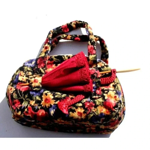 VINTAGE MINIATURE Green Corduroy Accessory DOLL PURSE W/ Umbrella - Picture 1 of 3